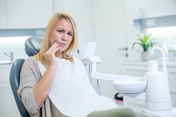 Abscessed Tooth Treatment From An Emergency Dentist